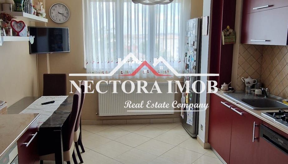 NECTORA IMOB-Apartament 3 camere, Recent Renovat, 74mp, Mobilat/Utilat - Poză 2