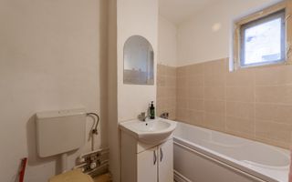 Apartament 3 camere, etaj 3/4, Razboieni - Poză 6