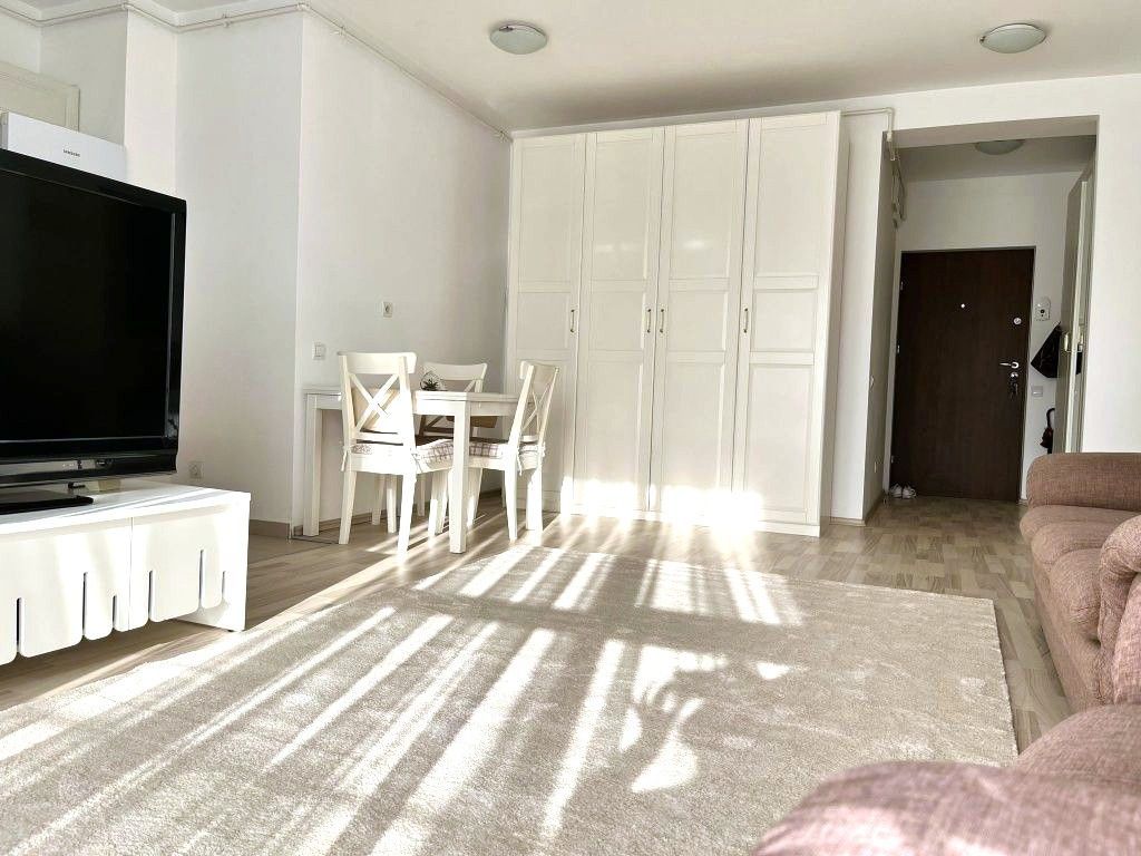 🏡 Închiriez Apartament cu 2 camere, parcare inclusă, Evocasa Optima - Poză 2