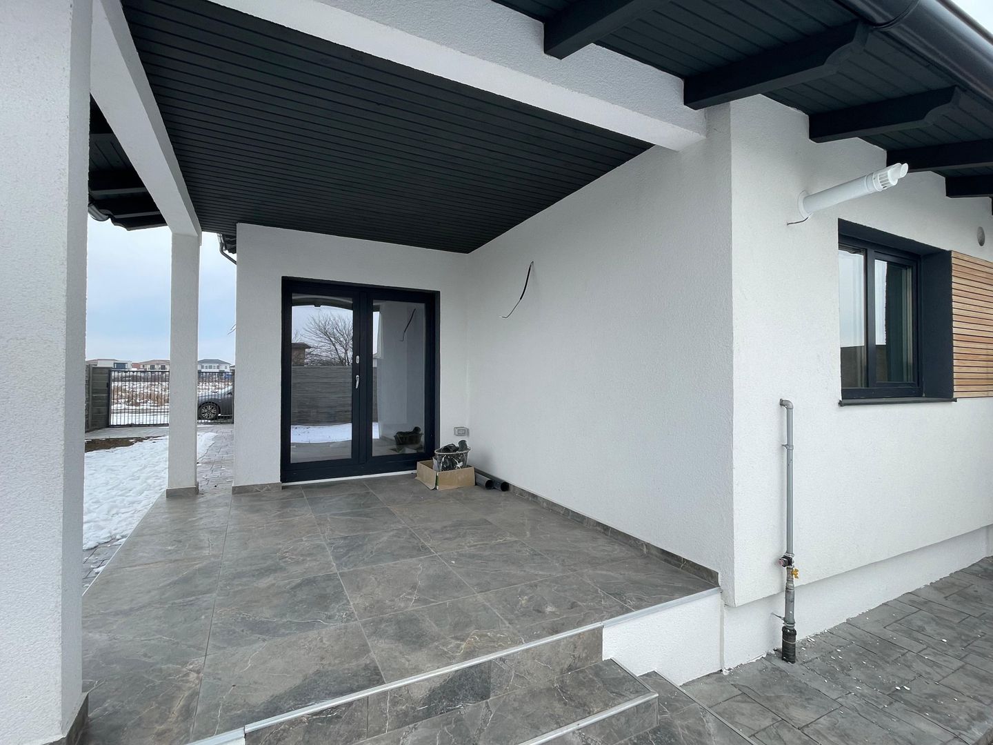 Duplex 4 camere - aproape de drumul principal - Mosnita Noua - Poză 11