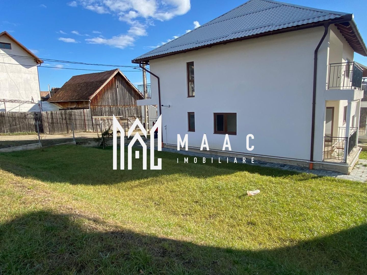 Duplex de vânzare | 4 camere | 160 mpu | Curte 370 mp | Cisnădie - Poză 3