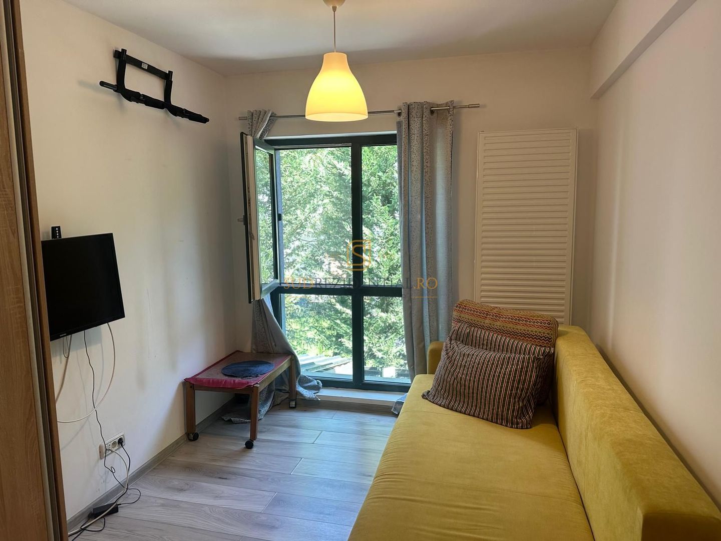 Vila tip duplex, P+1, Com.Berceni, Str. Oituz, mobilata si utilata - Poză 6