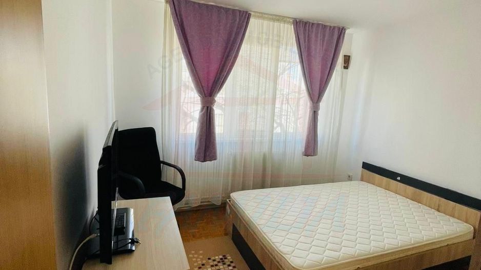 De vânzare apartament 2 camere, Galati, Mazepa 1, sc. 28, 68.000 € - Poză 2