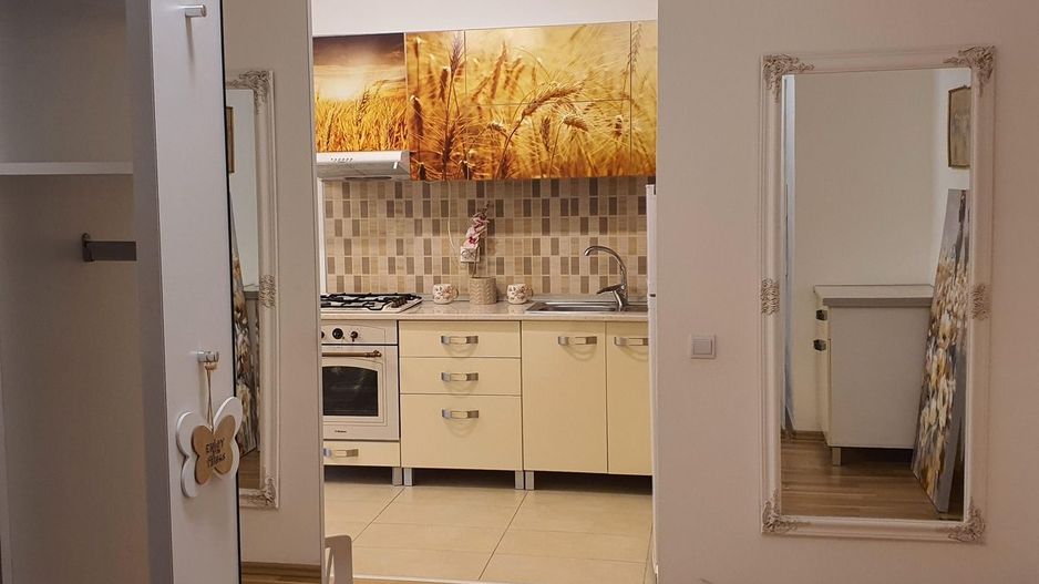 Apartament premium cu gradina si parcare, mobilat complet - Poză 1