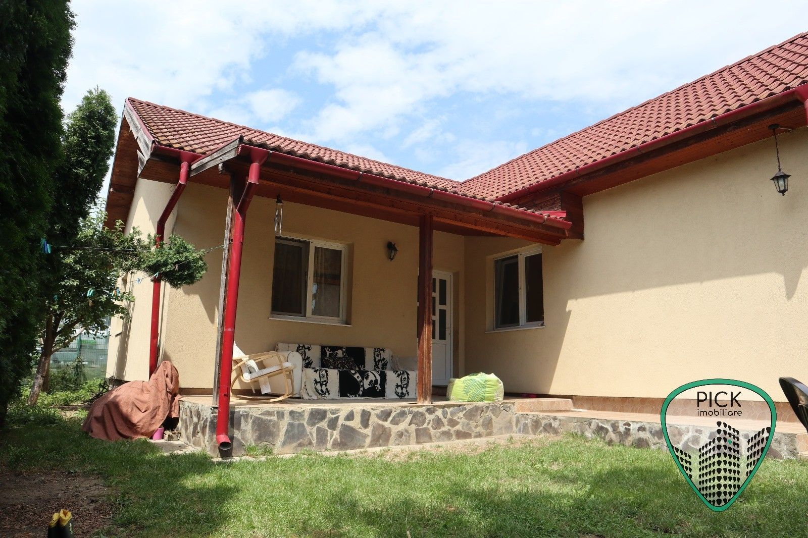 P 1151 Casă cu 4 camere în Sâncraiu de Mureș, jud. Mureș - Poză 2