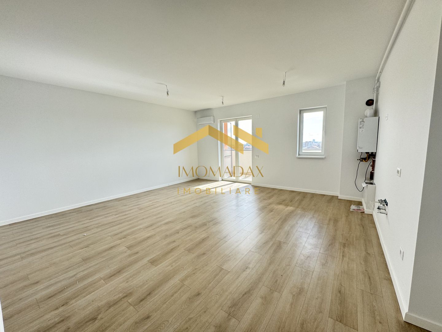 Aradului-2 camere-Loc de parcare Inclus - Poză 8