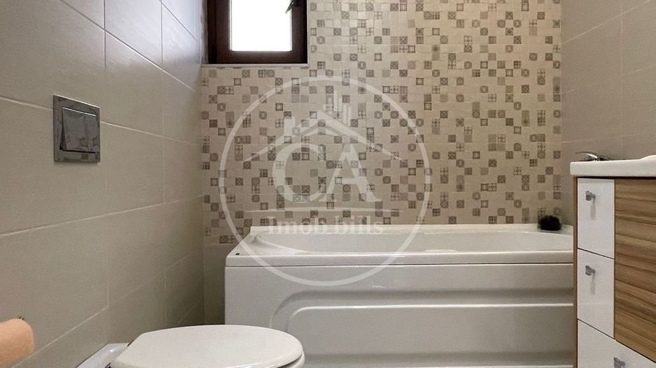 Casă de vanzare  cu 4 camere în Santandrei, Oradea. - Poză 14