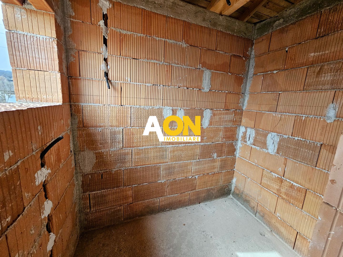 Casa la rosu, 4 camere, 3 bai, 339 mp teren, zona Valea Popii - Poză 19