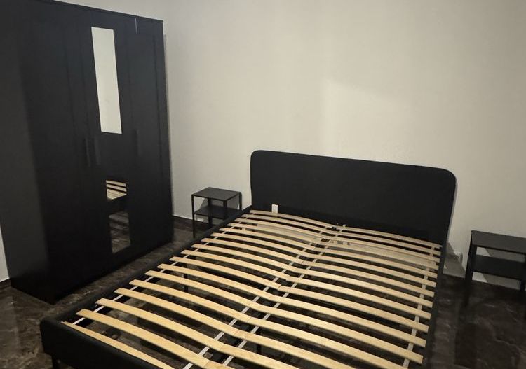 Apartament 2 camere renovat, etaj 3, metrou 1 Mai, Domenii - Poză 1