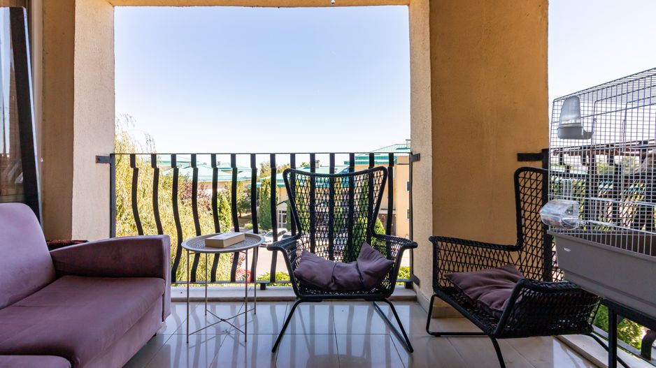 Apartament în Cosmopolis Renovat Modern - Poză 11