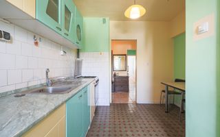 Apartament decomandat cu 3 camere la etajul 3 in zona spitalului - Poză 6