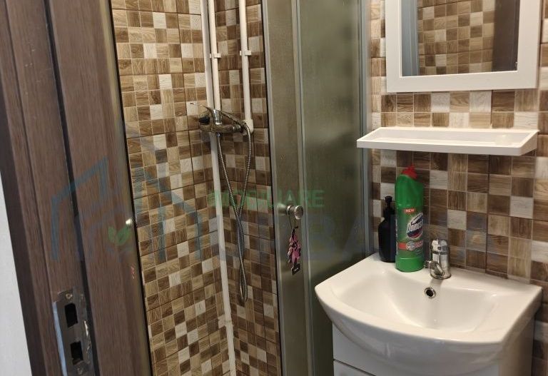 Inchiriere camera camin Bularga, 12 mp, cu wc si dus in casa - Poză 7