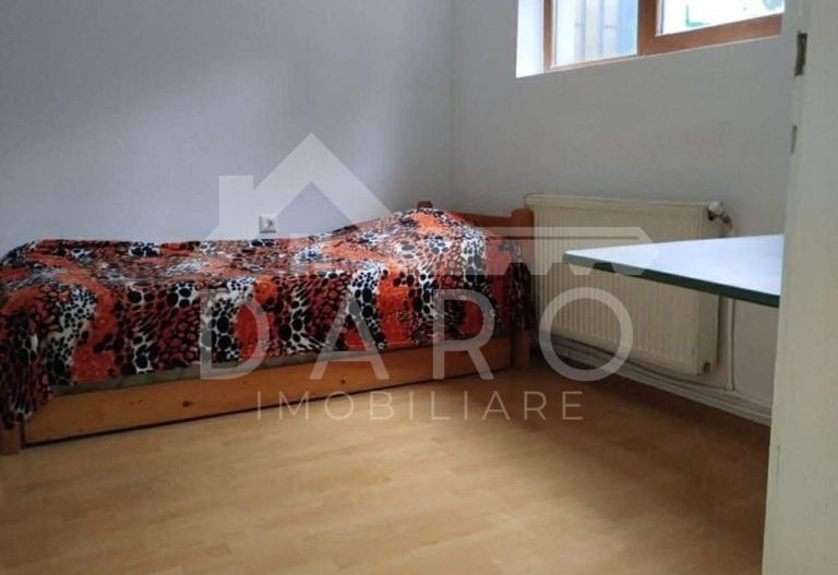 Casă ultracentrală, singur în curte Târgu Mureș – 2 Apartamente - Poză 11
