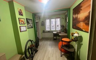 Casă cu două apartamente și teren generos în zona Iulius Mall. - Poză 9