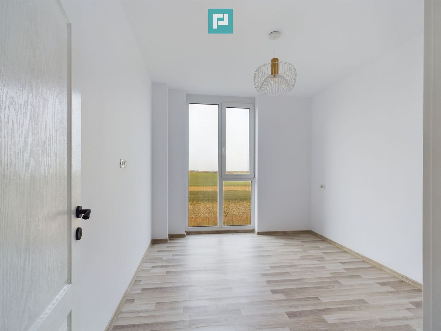 Apartament cu 2 camere, etaj 1, zona Torontalului - Poză 6