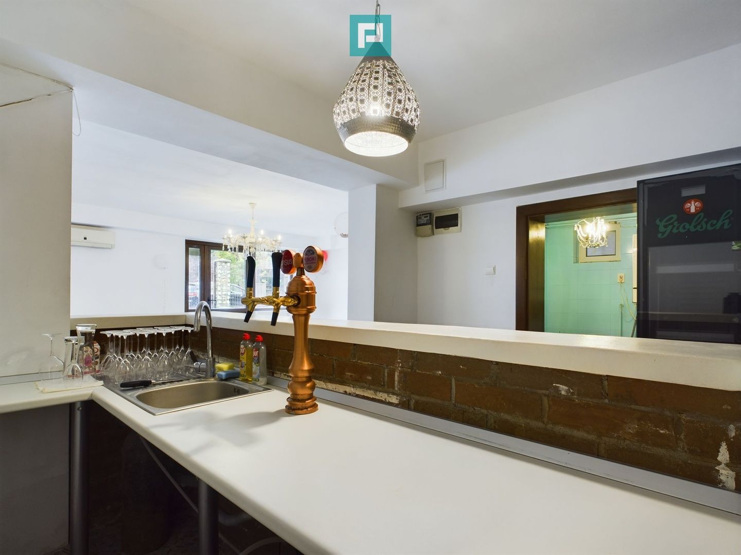 Spațiu comercial cu multiple destinații pe Martirilor - Poză 9