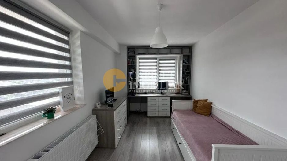 Pacurari Etaj 2 Apartament 3 camere mobilat-utilat complet garaj + loc parcare - Poză 4