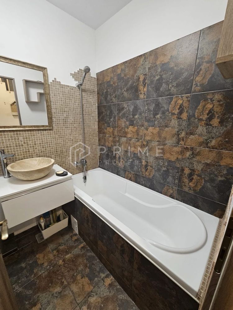 Apartament cu mansardă, 2 camere de închiriat – zona 7 Noiembrie - Poză 8