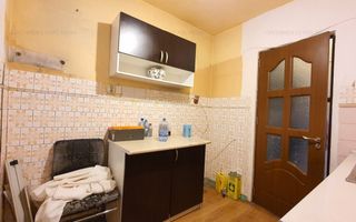 Metrou Piata Iancului, 3 camere, bloc reabilitat, geam baie - Poză 9