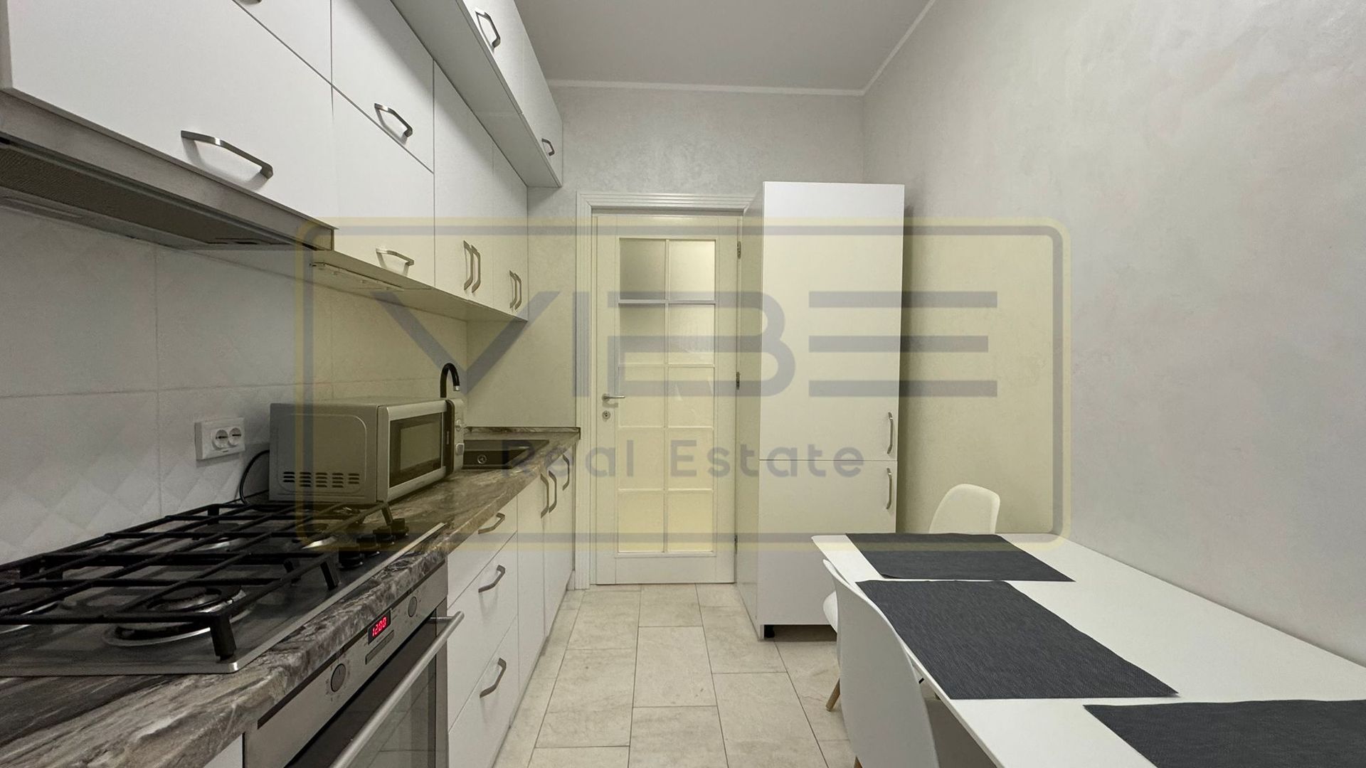 Apartament 2 camere Royal Town Copou - Poză 15
