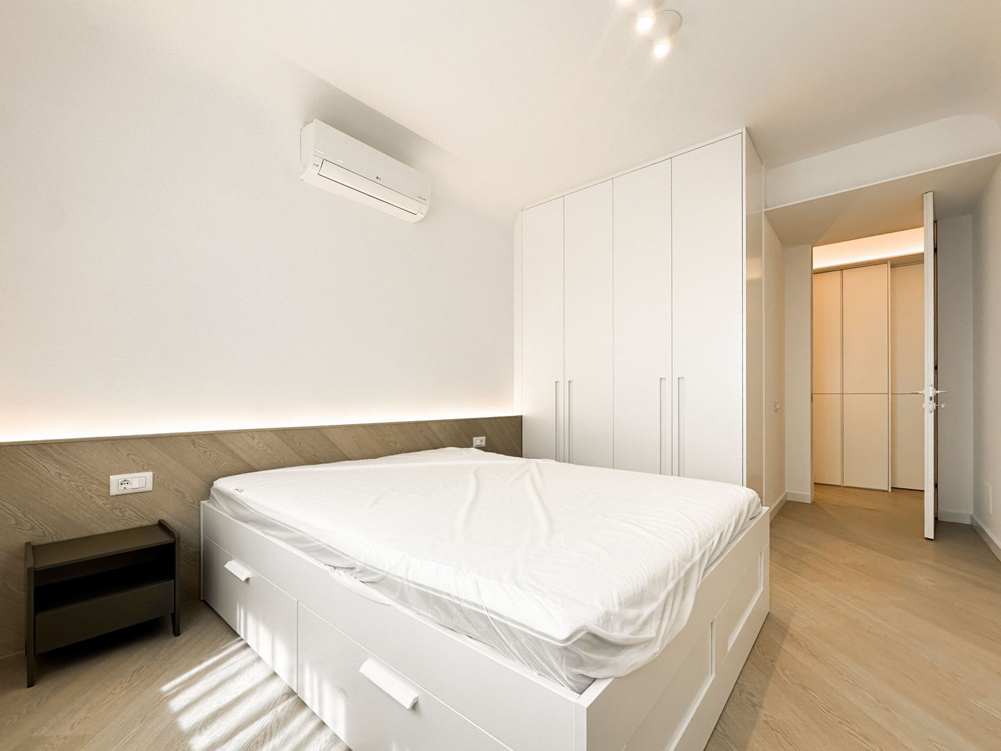 Apartament 2 camere I Cortina North I Boxa I Loc de parcare - Poză 8