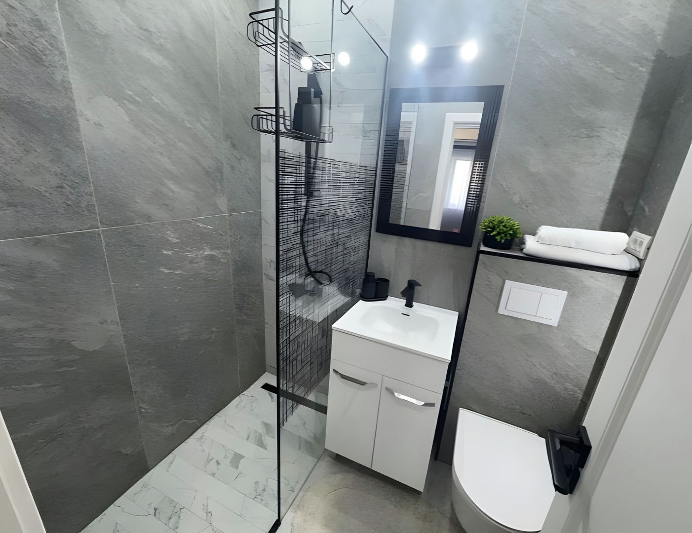 Apartament 2 camere, decomandat, Cetate,  et.3, B-dul Transilvaniei - Poză 7