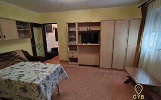 APARTAMENT CU 2 CAMERE DE ÎNCHIRIAT – VELENȚA, STRADA RĂZBOIENI - Poză 4