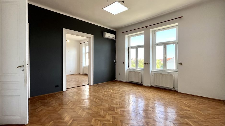 Un apartament spațios cu  2 camere, in , zona Centrala - Take Ionescu - Poză 5