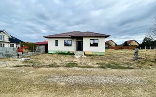 Casă Individuală Parter ,4 Camere, 490 mp Teren, Oradea - Poză 1
