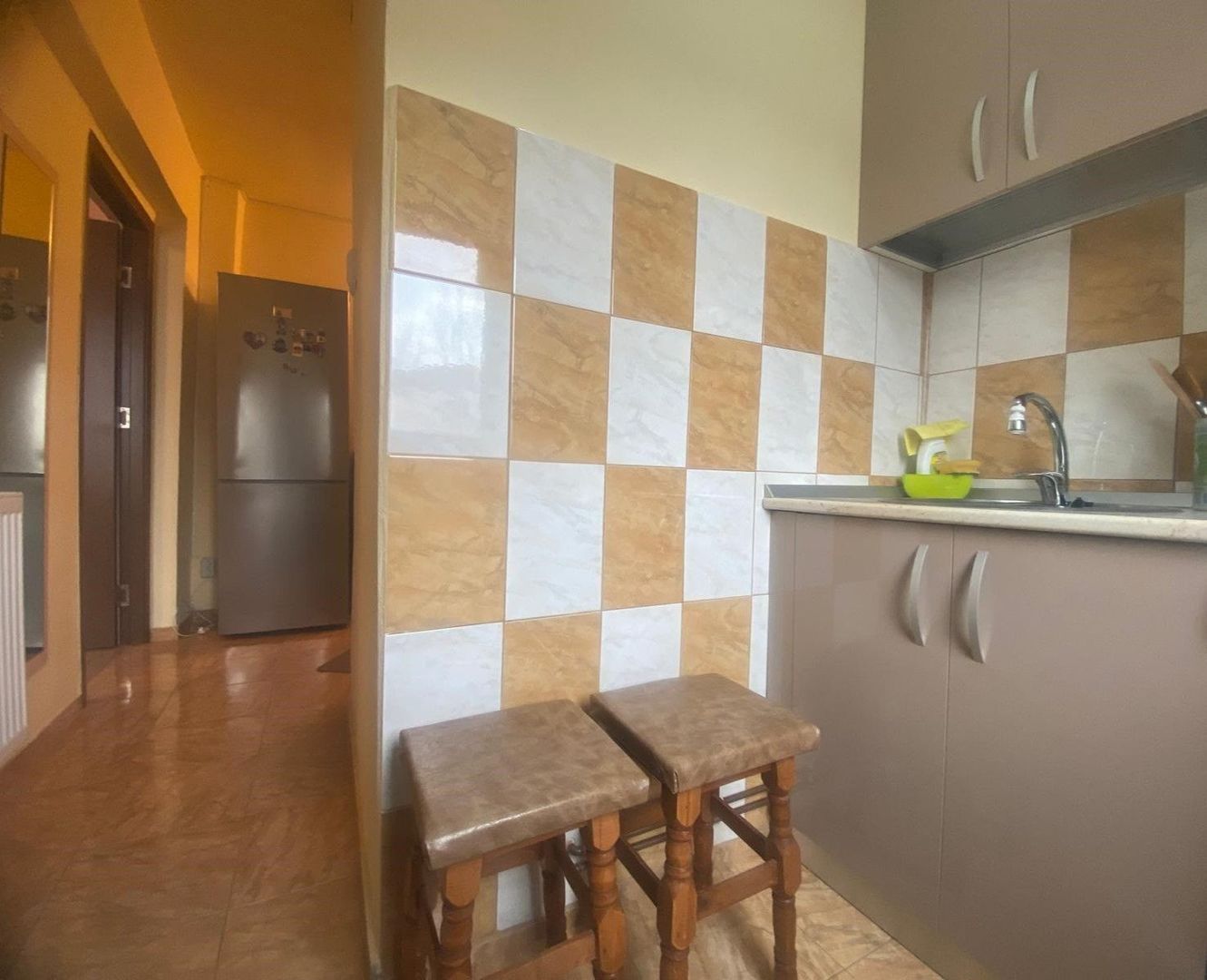 Aproape de Piata 1 Mai! Inchiriere apartament -2 camere-Targoviste-M8 - Poză 6