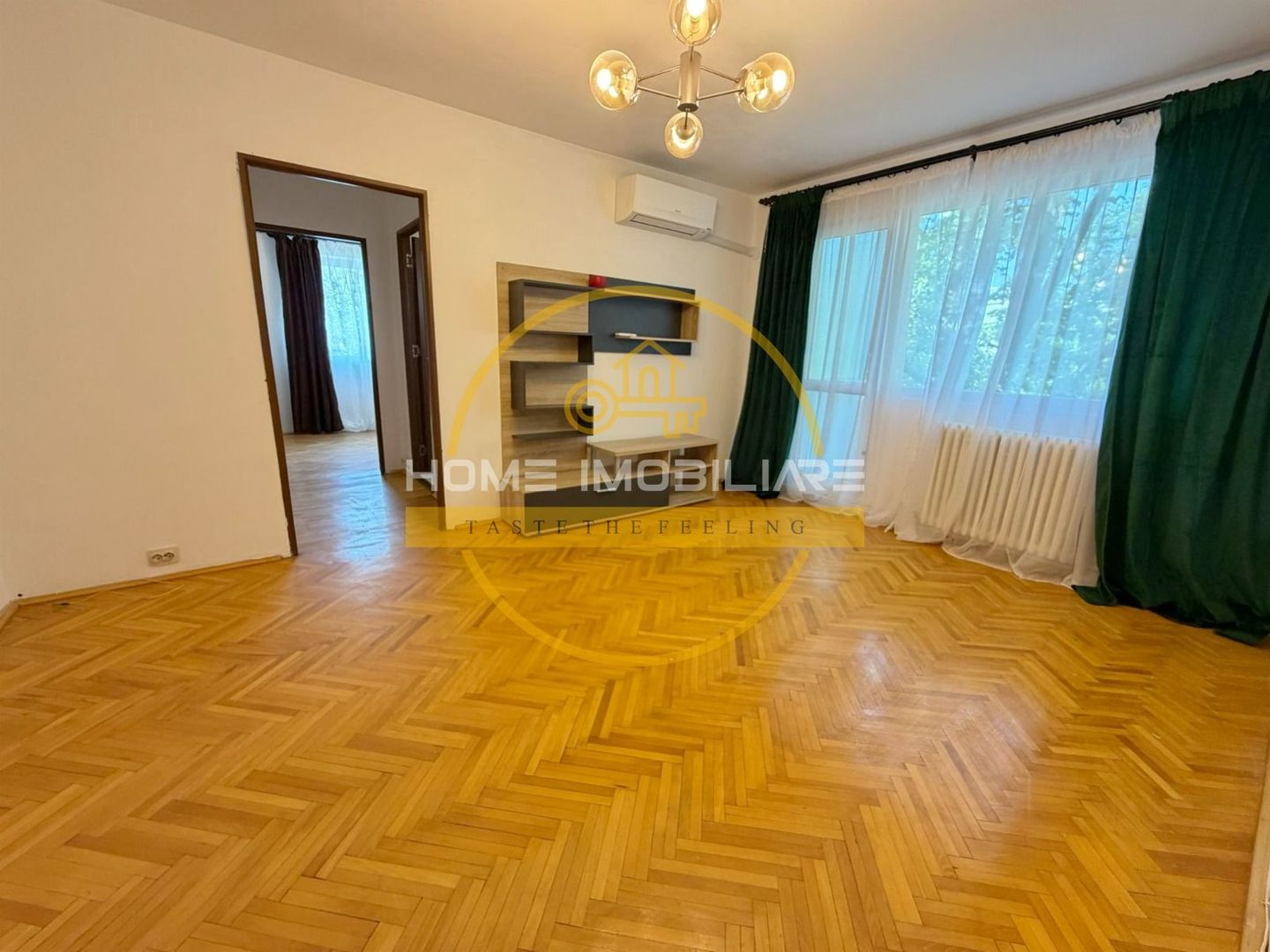 Apartament cu 3 camere / 67mp/ zona Podu Ros - Poză 1
