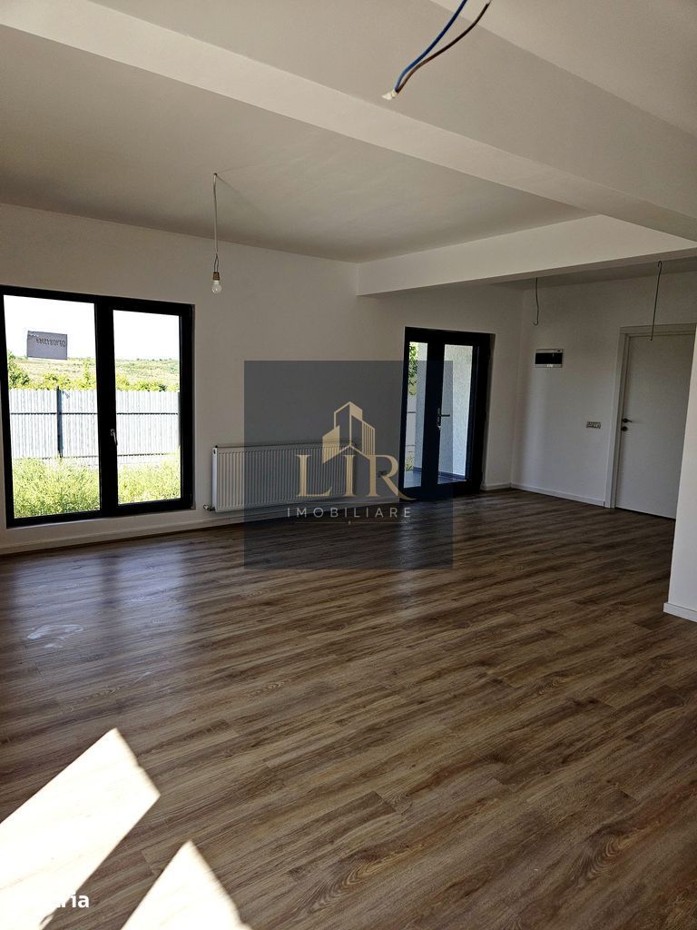 Casă individuală cu 3 camere – Vișan, Iași - Poză 19