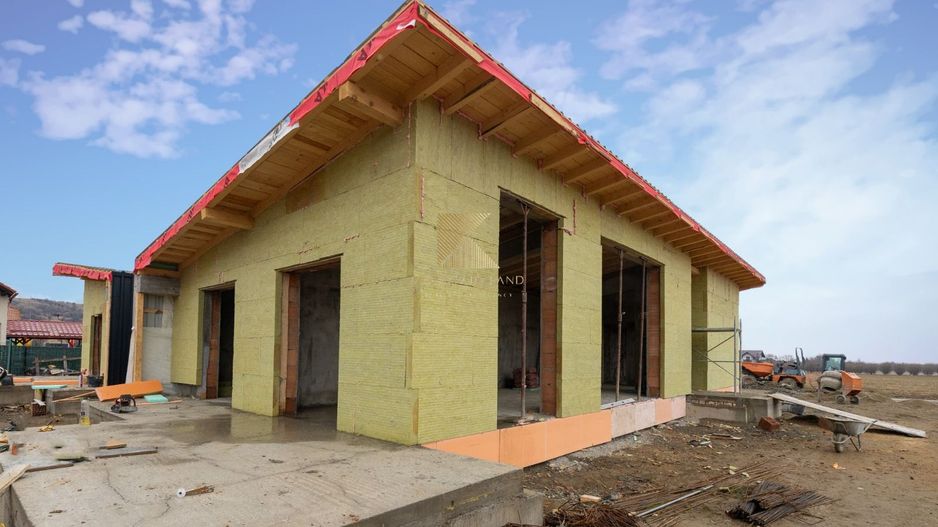 Casă premium la poalele Munților Piatra Craiului și Bucegi - Poză 7