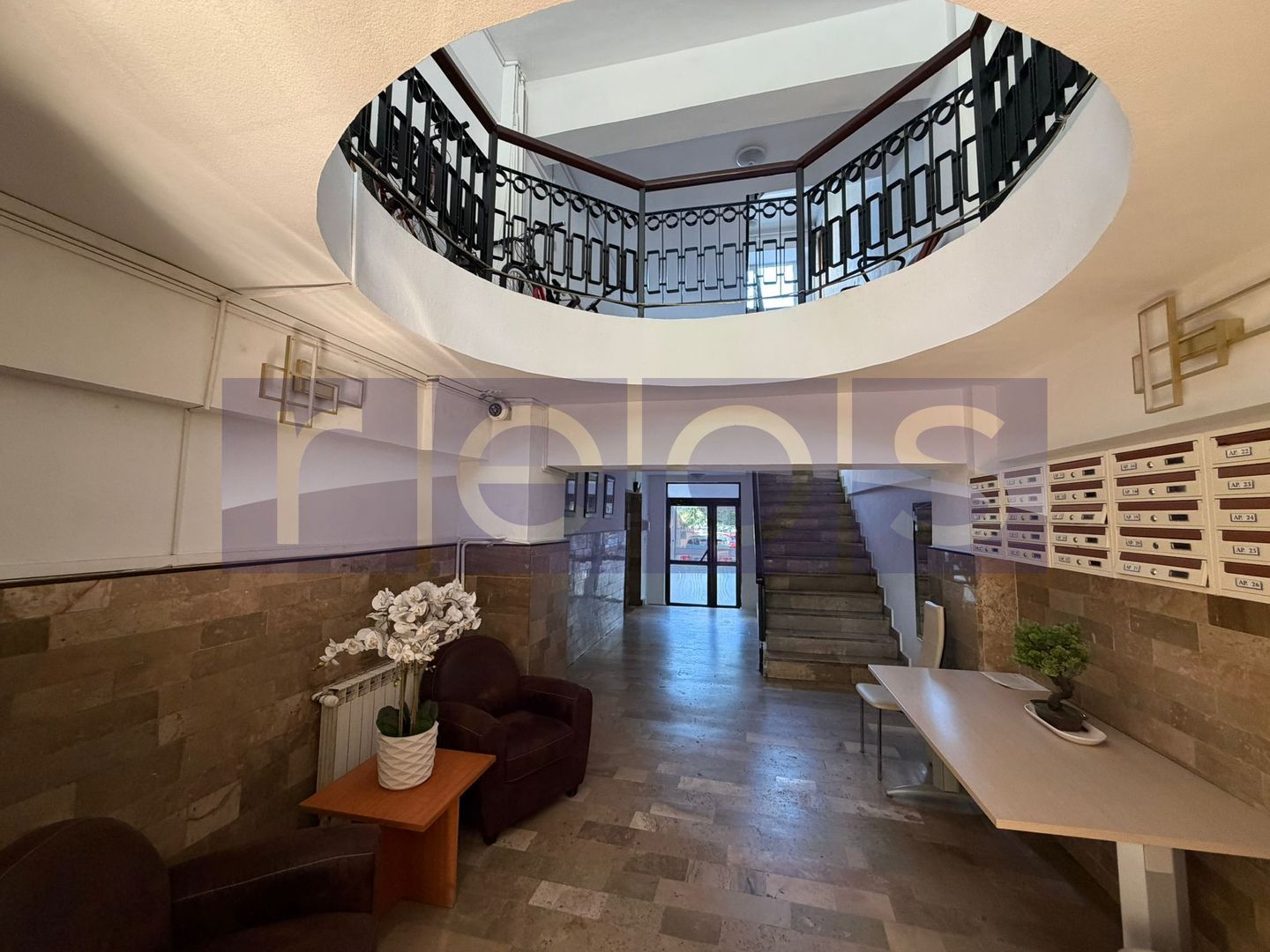 INCHIRIERE APARTAMEN | UNIRII | 132 MP | NEMOBILAT | IDEAL BIROU-SEDIU - Poză 13