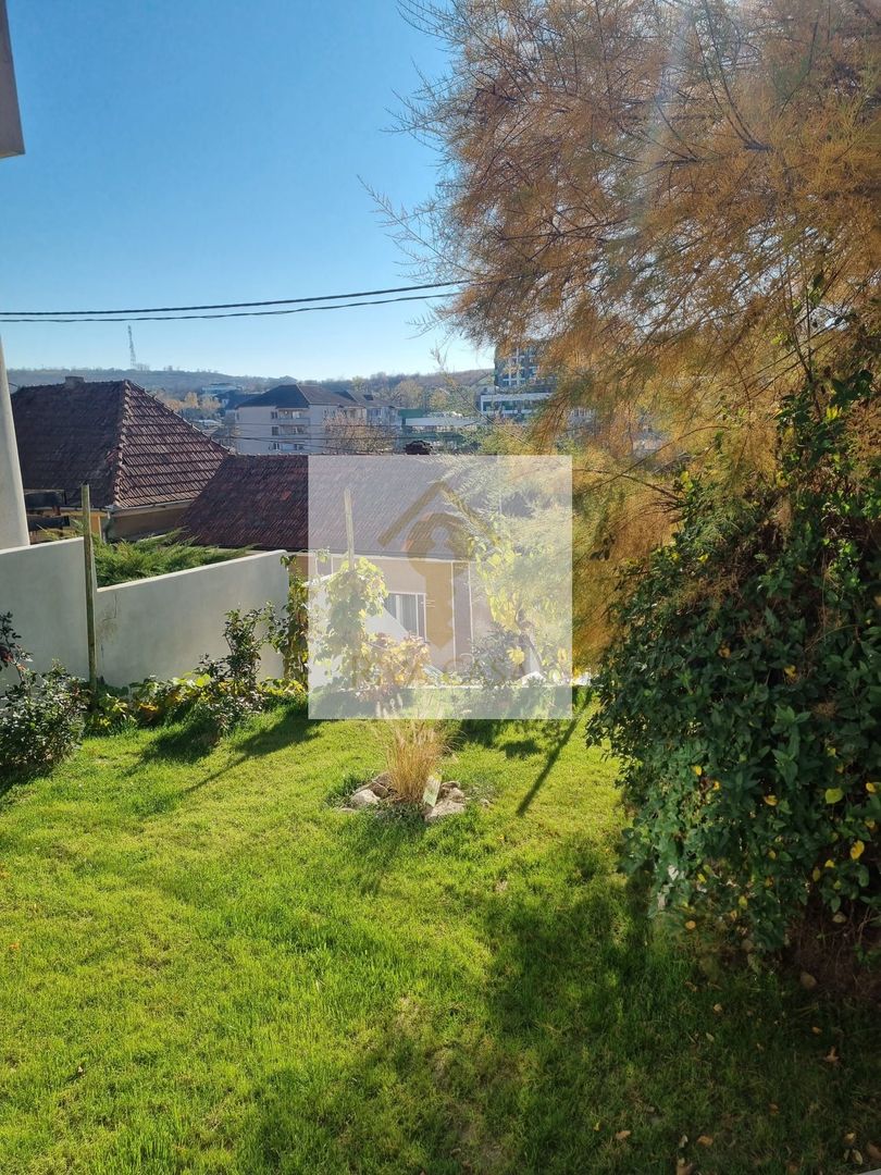 De vânzare – Casă la cheie, zonă ultracentrală Oradea. - Poză 2