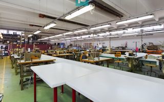 Spațiu industrial cu platformă betonată și teren - Poză 10