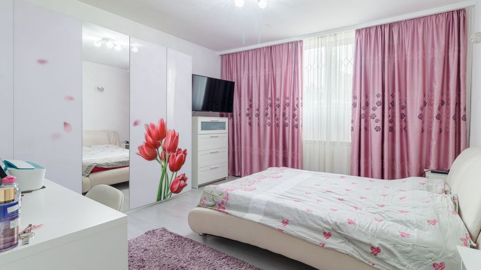 Casă pentru familie, 7 camere, teren mare și vedere la lac – Periș  - Poză 5