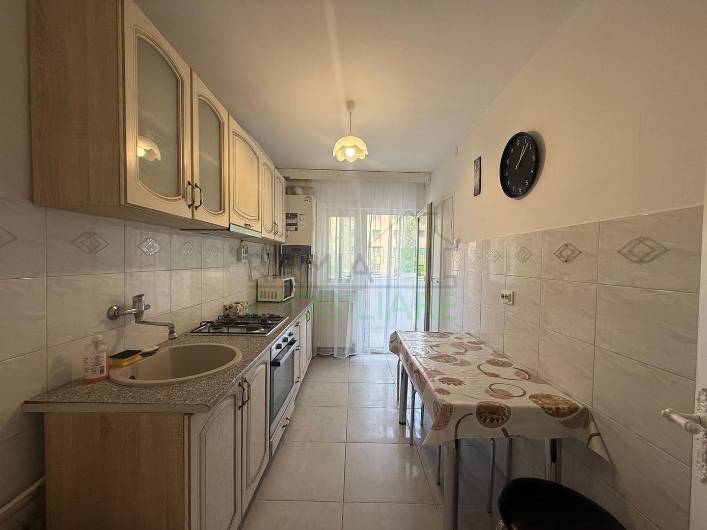 Apartament 3 Camere Decomandat, Etaj 1, Tractorul - Poză 4