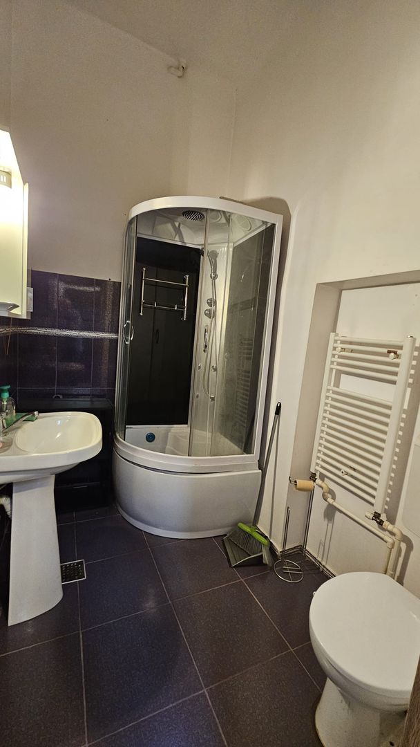 Vânzare apartament cu 2 camere într-o casă interbelică, zona Popa Nan - Poză 6