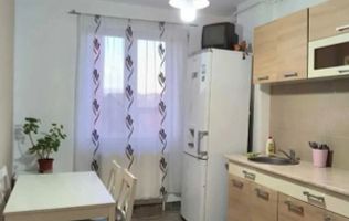Apartament decomandat cu 2 camere în Câmpia Turzii, an construcție 2010