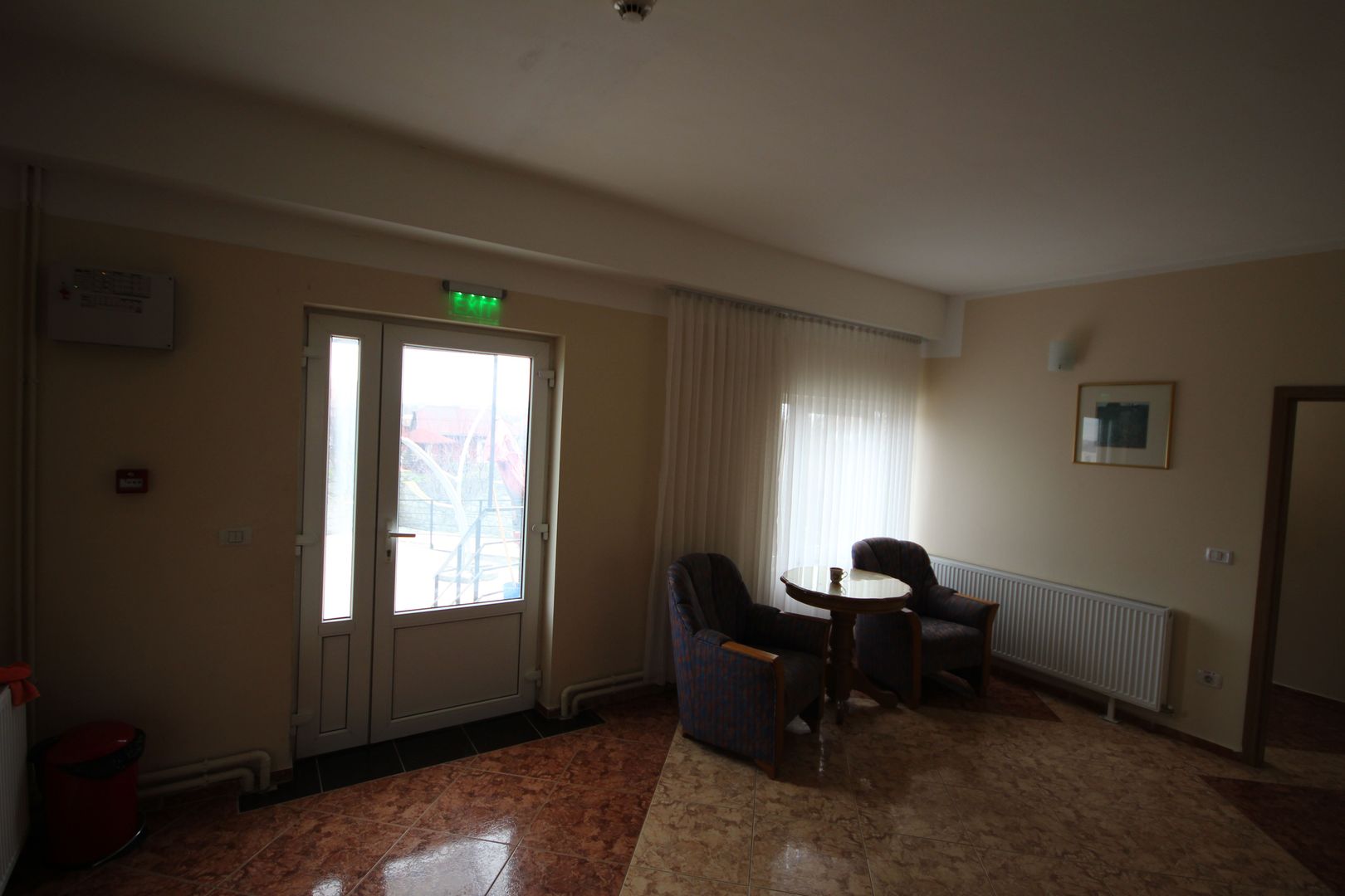Vila  destinatie camin batrani - Poză 6