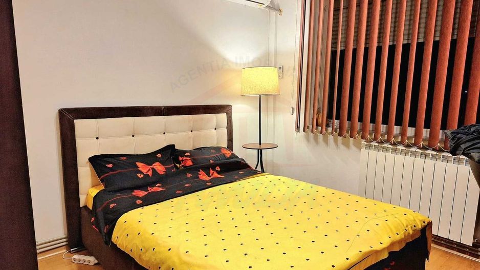 Vanzare apartament 3 camere, Micro 17, 60 mp, 88.000 EURO - Poză 2