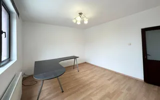 Casă complet renovată cu 4 camere și garaj generos Băneasa, Sector 1 - Poză 15