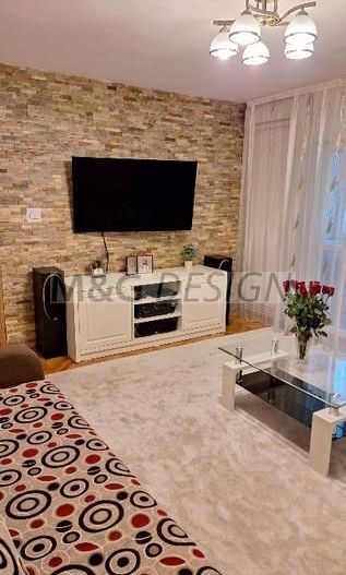 Apartament 4 camere Complexul Studentesc etaj 1 - Poză 2