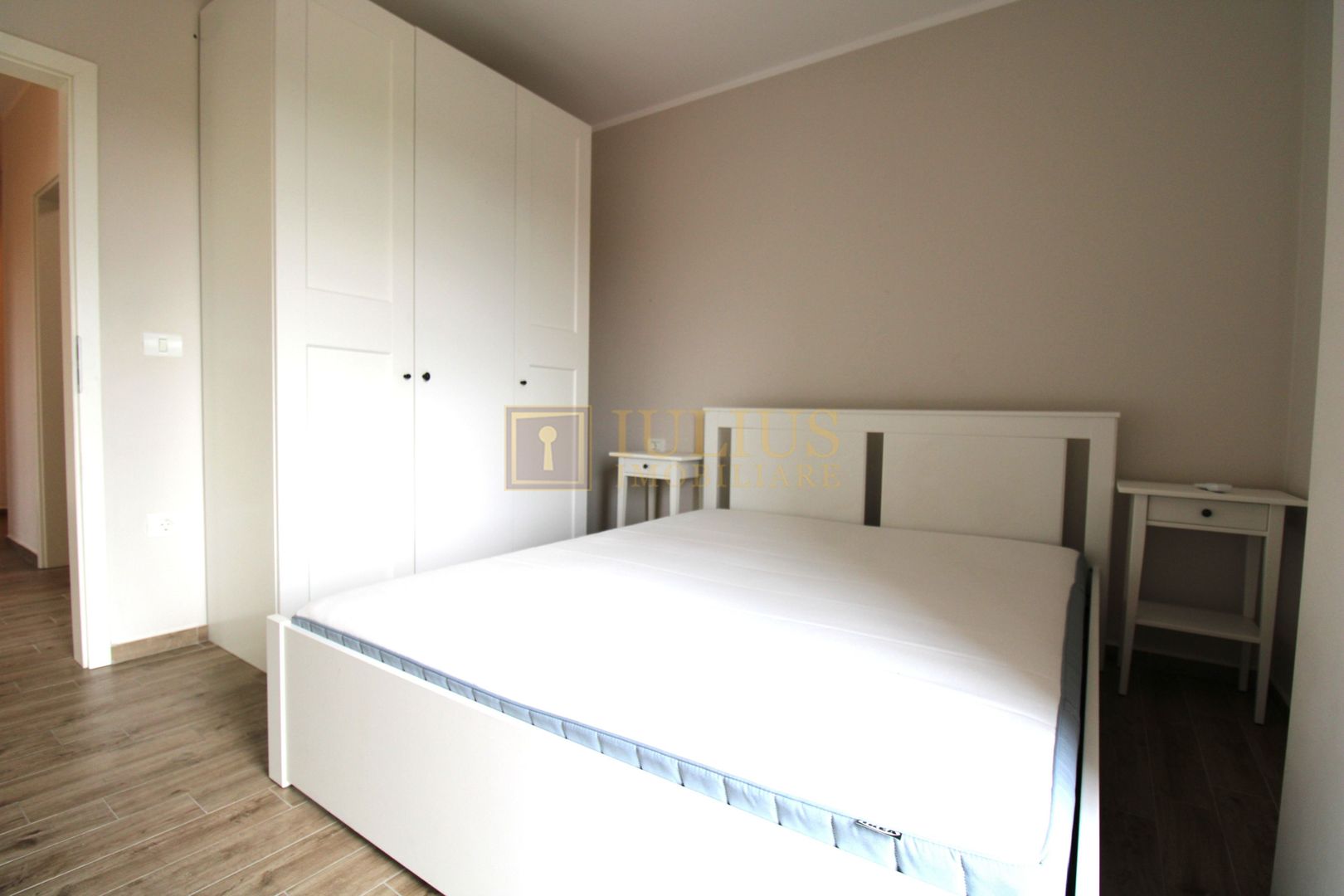 2 camere in Dumbravita in bloc nou cu parcare langa clinica Medicis - Poză 9