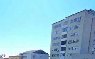 BRASADAS vinde ap cam etaj 10/10 in CENTRU. - Poză 1
