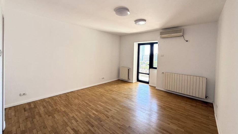 Polona - Duplex 256 mpu, 6 camere, etaje 6+7, panorama, terase 52 mp - Poză 14