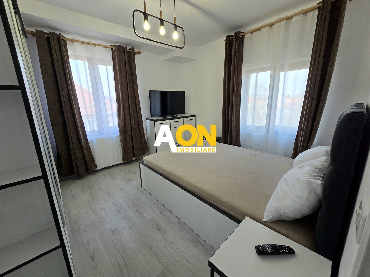 Apartament 2 Camere, Zona Hotel Cetate, Prima Inchiriere - Poză 4