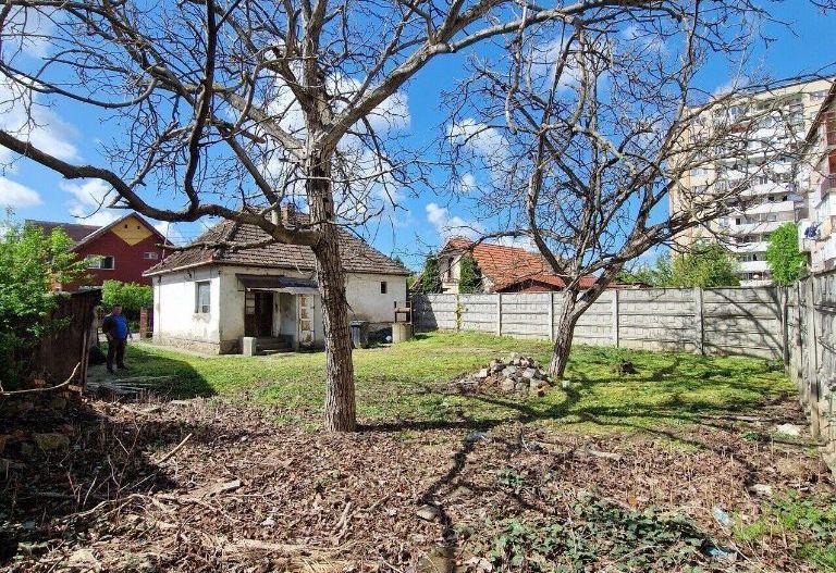 BRASADAS vinde casa cu teren 5 Ari zona Closca. - Poză 1