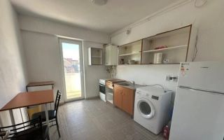 Garsoniera 37 mp balcon etaj 3 cu lift zona Mihai Viteazu - Poză 4